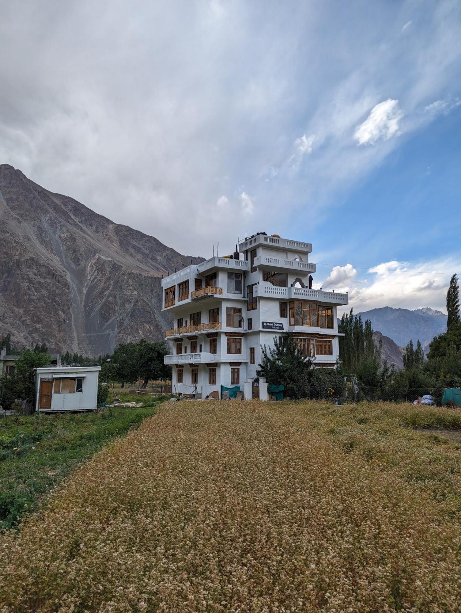 Hotel Duktuk Turtok Exterior photo